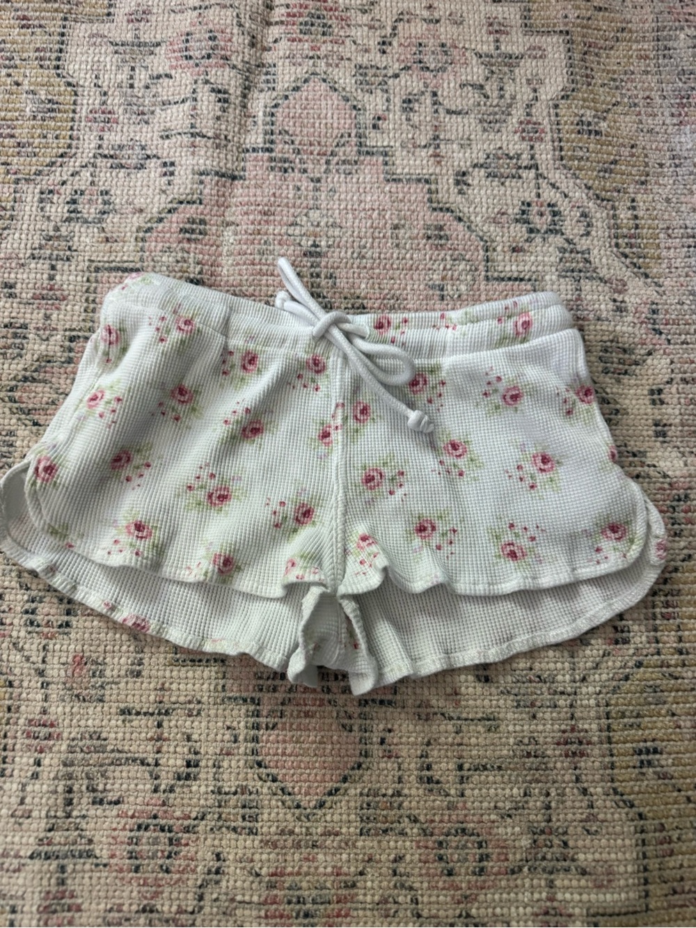 Katie J NYC White Floral Girls Waffle Knit Shorts